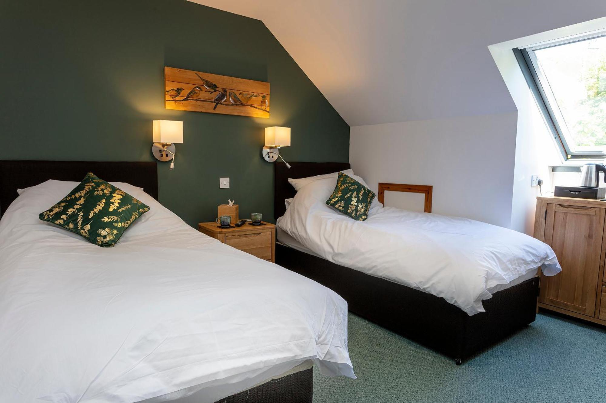 Lochbroom Lodge Ullapool Exterior foto